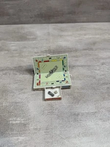 Llavero Monopoly 1998 vintage mini tablero de juego y piezas Hasbro - Imagen 1 de 7