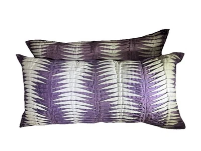 Par de travesseiros DKNY 10x22" INDIGO plissado violeta 100% algodão almofada de penas - Imagem 1 de 4