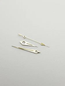 Set of Chronograph Hands - NOS - Universo N.19 - La Chaux-de-Fonds - Parts - Picture 1 of 5