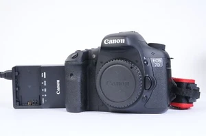 Canon EOS 7D (Gehäuse) 8605 Auslösungen (Top!) FOTO JESCHNER An & Verkauf KASSEL - Bild 1 von 7
