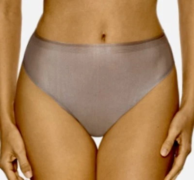 Calcinha Tanga Feminina MIRACLESUIT Body Glow Estuque Nude Lt Controle Cintura Extra Grande 8 - Imagem 1 de 4