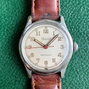 Vintage Helios Waterproof Antimagnetic Military Style 15 Jewels Wristwatch - Picture 1 of 8