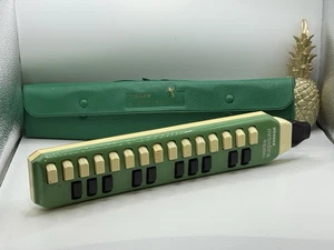 Instrumento Musical Soprano Hohner Melodica De Colección Alemania con Estuche Verde - Imagen 1 de 19