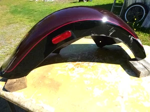 HARLEY DAVIDSON RG3 & FREEWHEELER RIGHT REAR FENDER 59500154 TRILOGY # A00415874 - Picture 1 of 14