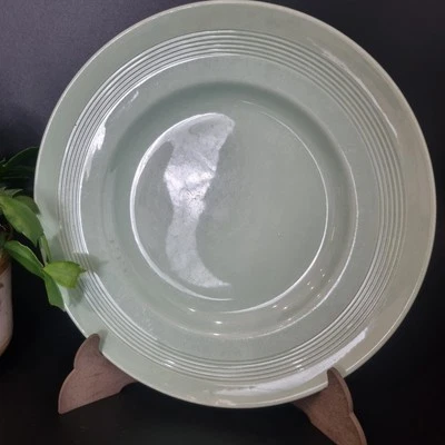 25 cm (9.75") Diameter Vintage Wood's Ware Beryl Green Dinner Plate War Utility  - Image 1 of 4