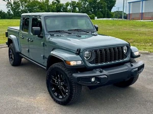 2025 Jeep Gladiator NightHawk - Picture 1 of 40
