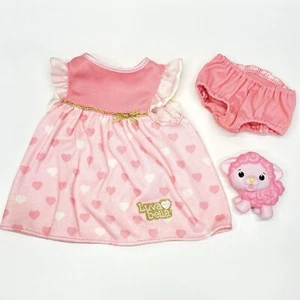 Luvabella Baby Puppe Kleid Unterhose Spielzeug rosa ärmellos Ersatz Babydoll - Bild 1 von 10