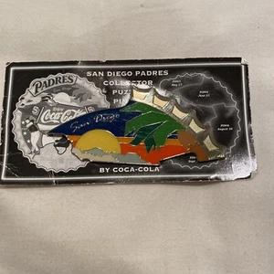 Vintage 2002 San Diego Padres Enamel Puzzle Pin #3 MLB Baseball Sunset Palm Tree - Picture 1 of 3