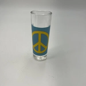 Peace Symbol Blue Yellow 4" tall Clear Shot Glass  - Bild 1 von 4
