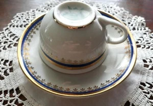 ANTIQUE bone china DEMI TASSE Cup Saucer SET KAROLIN Poland COBALT BLUE WHITE - Imagen 1 de 12