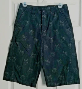 UNIONBAY Boy's Size 14 Flat Front Black Fleur de Lis Bermuda Shorts Waist 28 Y2k - Picture 1 of 6