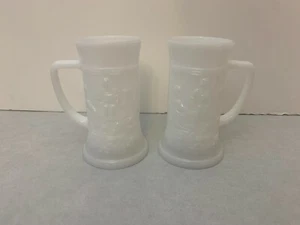Set of (2) - White Federal Glass Beer Mugs Steins - Tavern Scene - Picture 1 of 8