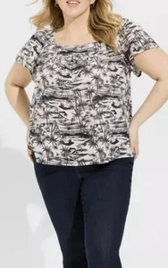 Torrid Clip Jacquard Square Neck Flutter Sleeve Top Size 3 - Picture 1 of 11