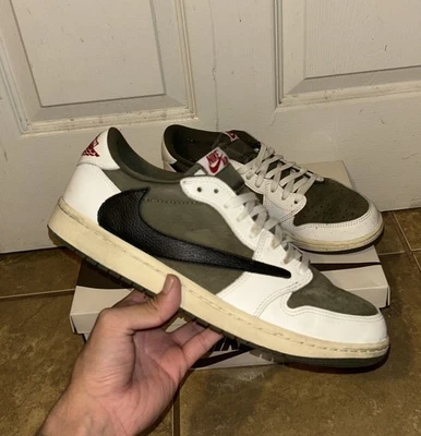 Travis Scott Medium Olive Jordan 1 Low DM7866-200 Size 10.5 - Image 1 of 4
