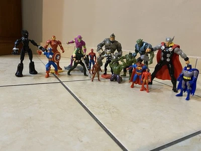 Hasbro Marvel Legends Action Figure Lotto Thor Goblin Spiderman - Immagine 1 di 4