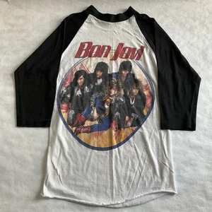 T shirt vintage anni 80 Bon Jovi XL? Slippery When Wet Tour Made In USA manica 3/4 - Foto 1 di 12