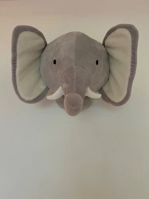 Soporte de pared cabeza de elefante relleno para guardería Foto 1 de 2