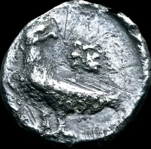 Parthia 'Eagle series' AR Drachm. Hekatompylos circa 246/5-239/8 BC. Very Rare  - Picture 1 of 2