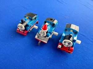ÜBERRASCHTES GESICHT THOMAS + URLAUB THOMAS / Thomas Kapsel Plarail TOMY Varianten - Bild 1 von 9
