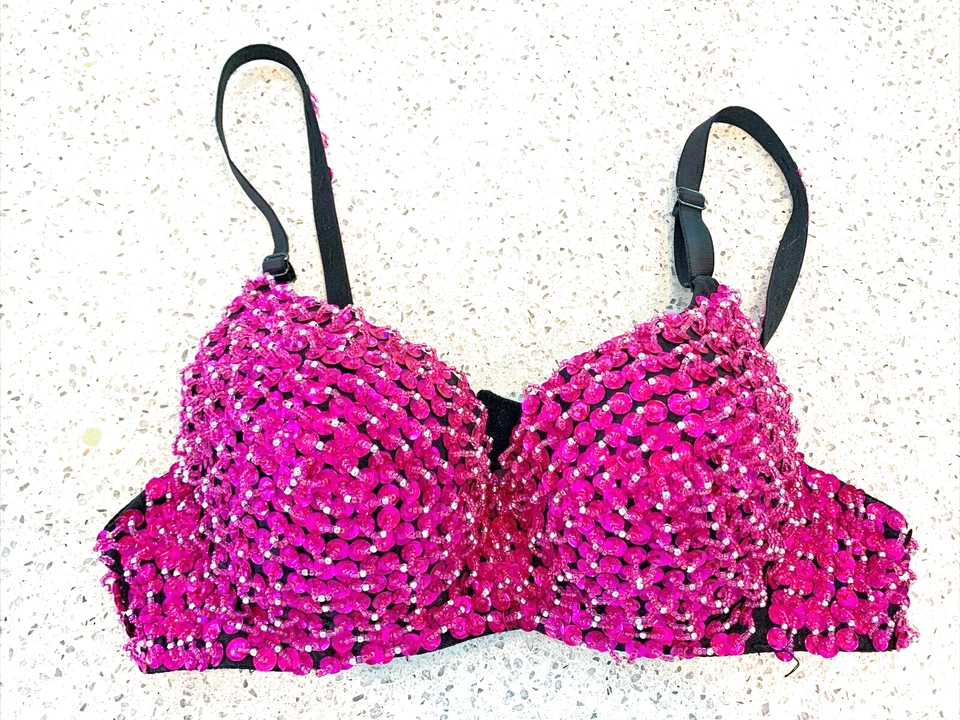 Sujetador Lydia rosa con cuentas de lentejuelas talla mediana Foto 1 de 4