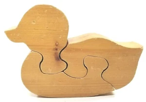 Vintage Wooden Puzzle Toddler Hand Made Duck 3 Piece signed Woodburn A1 SP - Foto 1 di 7