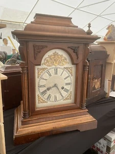 Refurbished Oak Vintage mantle clock - Picture 1 of 9