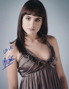 Veronica Echegui - signiertes Farbfoto - Bild 1 von 1