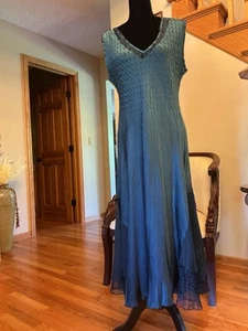 NWOT KOMAROV Blue Crinkle Satin Charmeuse & Chiffon Midi Dress Large - Picture 1 of 5