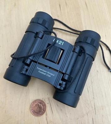 Tottenham Hotspur Football Club 8x21 Binoculars - Image 1 of 4
