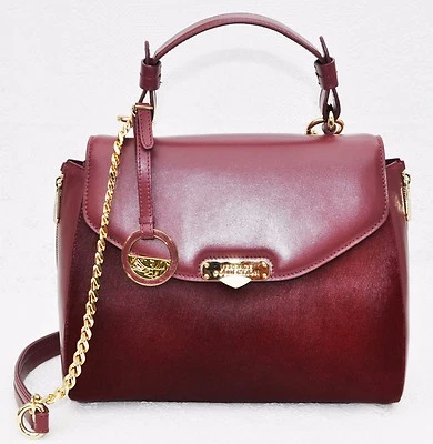 Cartera de mujer Versace Collection con asa superior pelo de becerro y cuero, roja, precio de venta sugerido por el fabricante $1,595 Foto 1 de 4