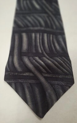 CORBATA HONORES 100% SEDA HECHA EN ESTADOS UNIDOS HERMOSO DISEÑO TELAS IMPORTADAS Foto 1 de 3