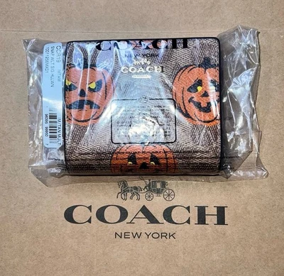 COACH Snap Wallet In Signature Canvas With Halloween Print CCR19 NWT AUTHENTIC  - Image 1 of 2