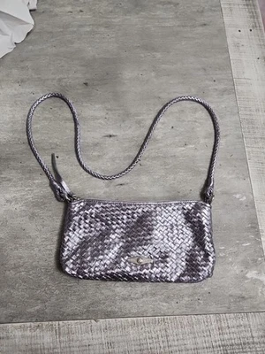 Bolso de Hombro Formal Elliott Lucca Tejido Metálico Púrpura Claro Cartera de Cuero  Foto 1 de 4