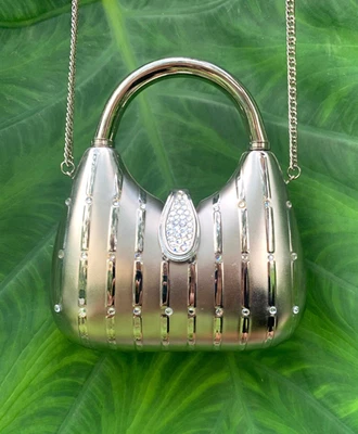 Cartera sin asas metálica plateada bandolera estrás espejo diamante formal pequeña Foto 1 de 4