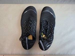 SAGUARO Unisex Badeschuhe mit rutschfester Sohle. Schnell Trocknend Gr. 45 - Bild 1 von 3