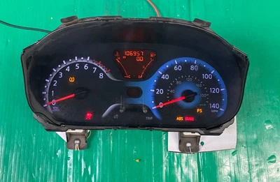 Cuadro de instrumentos velocímetro Nissan Cube 2010 106 k millas 090529 0061 Foto 1 de 3