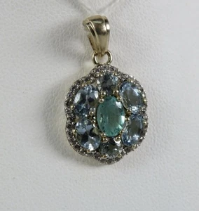 Stunning Unique 9ct Gold Aquamarine, Green Apatite & White Zircon Pendant 2.7g - Picture 1 of 5