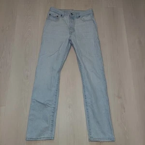 Levi’s 501  Jeans Button Fly Measured 28X28.5 Light Wash  Fraying Pockets Hem - Picture 1 of 23