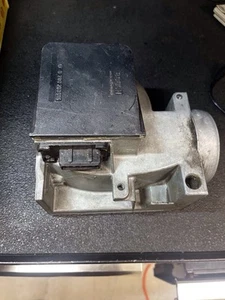 Porsche 928 Air Flow Meter 0280203015 / 1982 To 84 - Picture 1 of 3