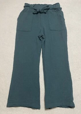 Pantalones capri Sincerely Jules para mujer medio verde elástico cinturón corto tirar Foto 1 de 4