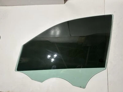 2017-2019 MERCEDES-BENZ GLS 450 FRONT LEFT DOOR GLASS A1667200020 OEM - Image 1 of 2