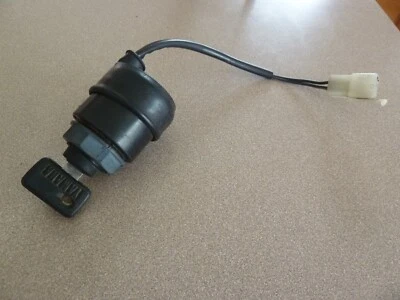 Interruptor de encendido Yamaha Phazer II SRV 540 1985-1993 con llave apagada/encendida Foto 1 de 2