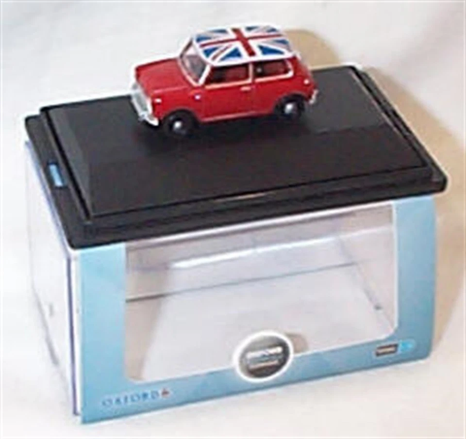 76MN001 Oxford Diecast 1:76 Scale Tartan Red/Union Jack Austin Mini New in Case - Image 1 of 1