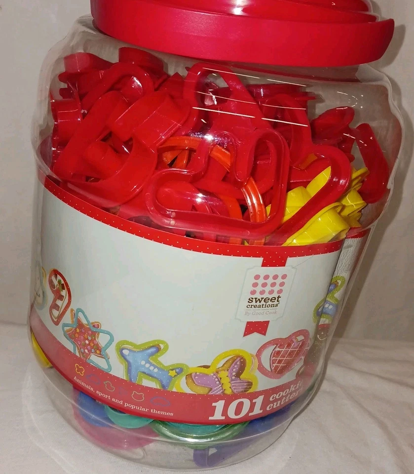 101 cortadores de galletas números del alfabeto animales vacaciones deportes. Sweet Creations Nuevo  Foto 1 de 4