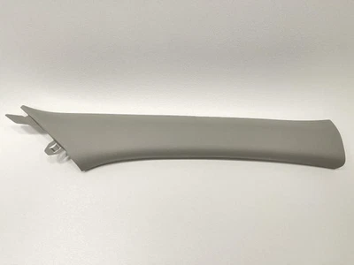 KIA OPTIMA 2016-2020 DERECHA A PILAR CUBIERTA PANEL DE AJUSTE GRIS TC:M2R OEM 53423 Foto 1 de 4