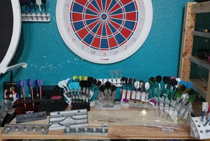 Dart Wand Halter Pfeilhalter Soft + Steel Display Tisch Stand Darts Ständer 3D - Bild 1 von 11