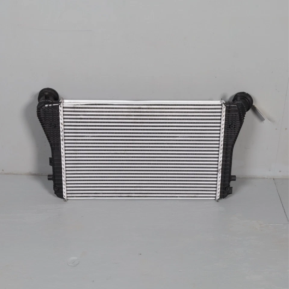 Audi A3 TT Volkswagen Golf Jetta 2.0 Intercooler 1K0145803T OEM Used - Изображение 1 из 4