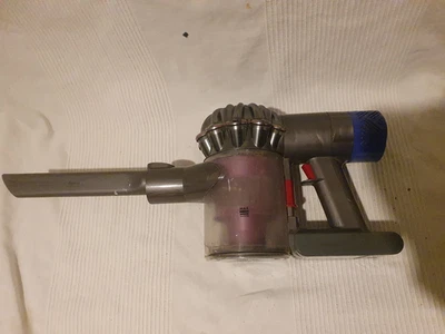 Dyson V6 Absolute Vacuum Cleaner SPARES OR REPAIR - Image 1 of 4