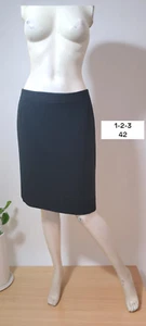 1-2-3 Un deux trois Taille 42 Superbe jupedoublée noire polyester élastane - Imagen 1 de 4