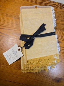 NEW 4pk Cross Dyed Napkins Golden Yellow Hearth & Hand Magnolia Linen Cotton - Picture 1 of 7